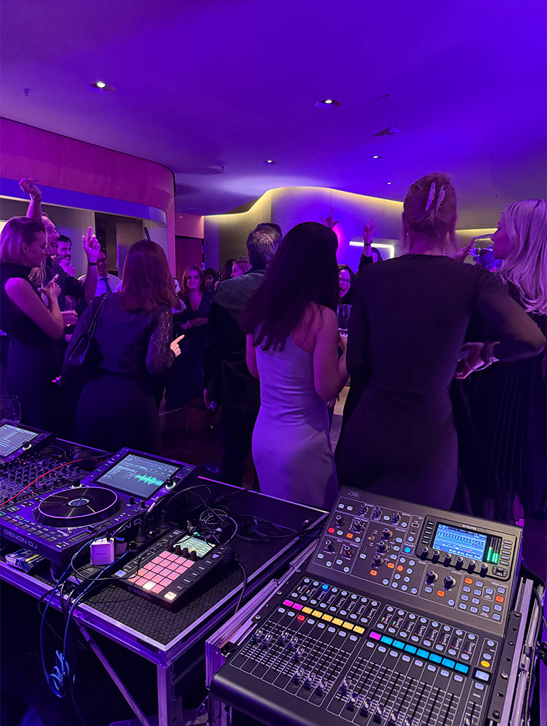 DJ Basti A. – House & Club DJ aus München für Events